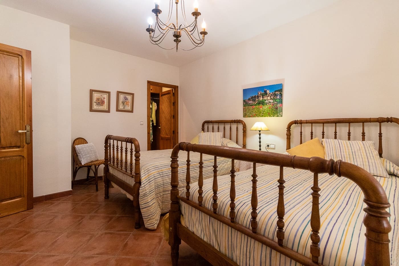 Chalet de 5 habitaciones en Caravaca de la Cruz en venta con piscina garaje - 550.000 € (Ref: 9794303)