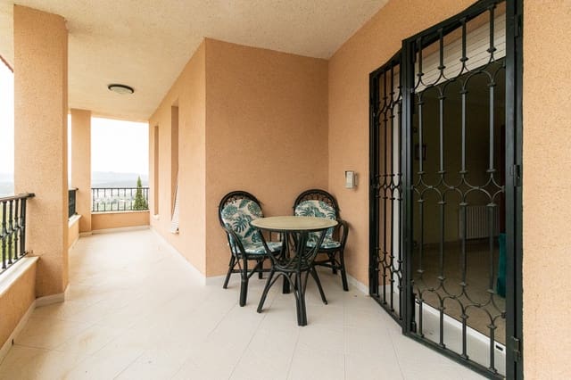 Chalet de 5 habitaciones en Caravaca de la Cruz en venta con piscina garaje - 550.000 € (Ref: 9794303)