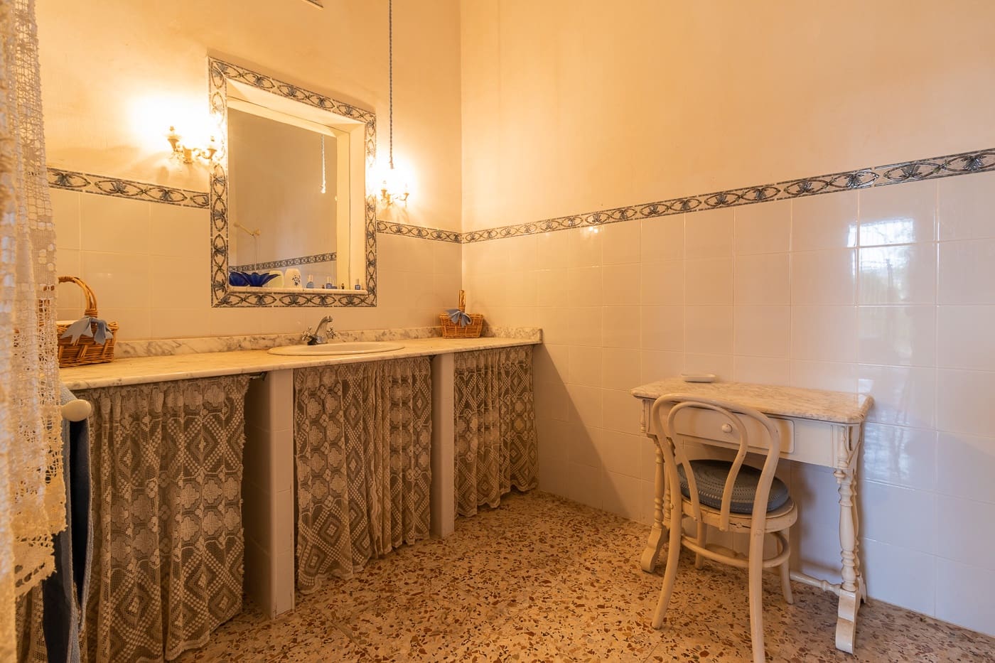 9 slaapkamer Halfvrijstaande villa te koop in Mula - € 350.000 (Ref: 9807795)