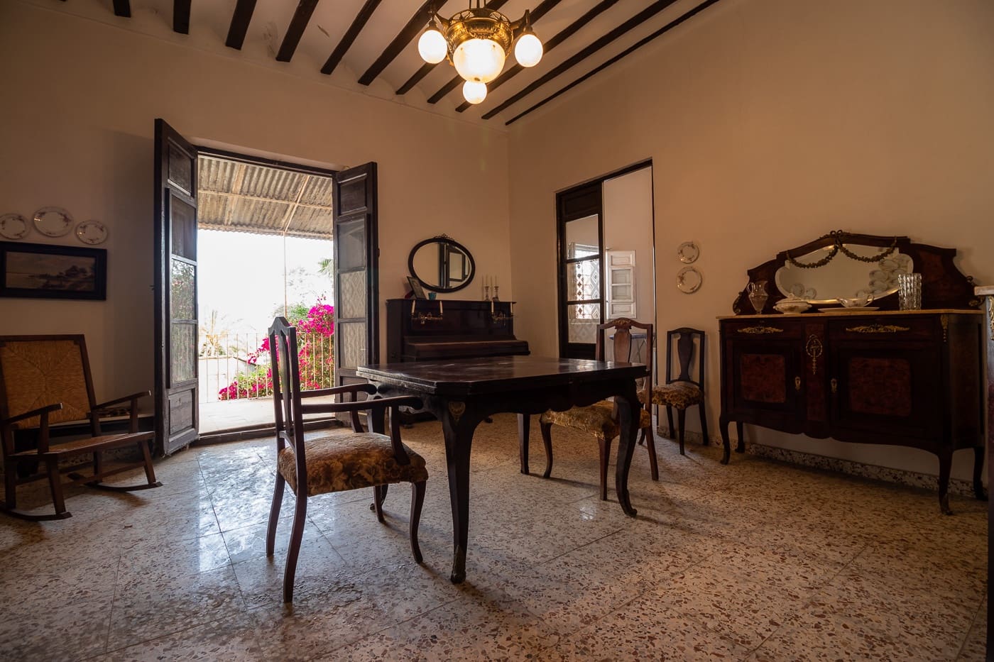 9 slaapkamer Halfvrijstaande villa te koop in Mula - € 350.000 (Ref: 9807795)