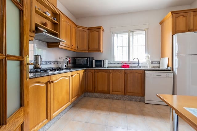 3 soverom Villa til salgs i Pliego med svømmebasseng - € 295 000 (Ref: 9864771)