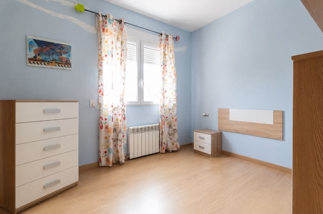 5 sypialnia Finka/Dom wiejski na sprzedaż w Pliego - 235 000 € (Ref: 9978433)