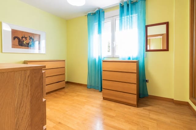 5 sypialnia Finka/Dom wiejski na sprzedaż w Pliego - 235 000 € (Ref: 9978433)