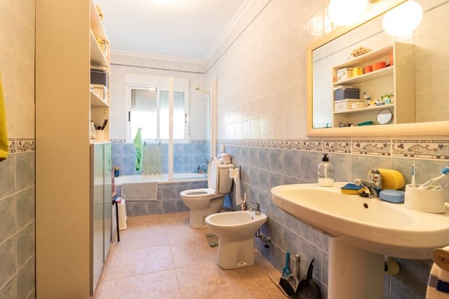 3 bedroom Villa for sale in Mula with pool - € 325,000 (Ref: 9996708)