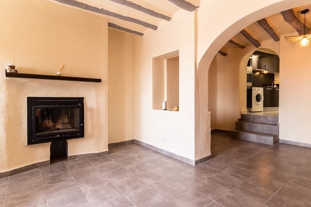 2 bedroom Townhouse for sale in Mula - € 120,000 (Ref: 9998148)