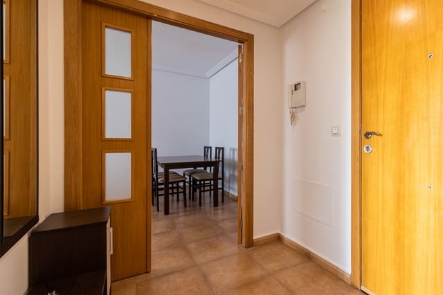 2 camera da letto Appartamento in vendita in Mula con garage - 125.000 € (Rif: 9998149)