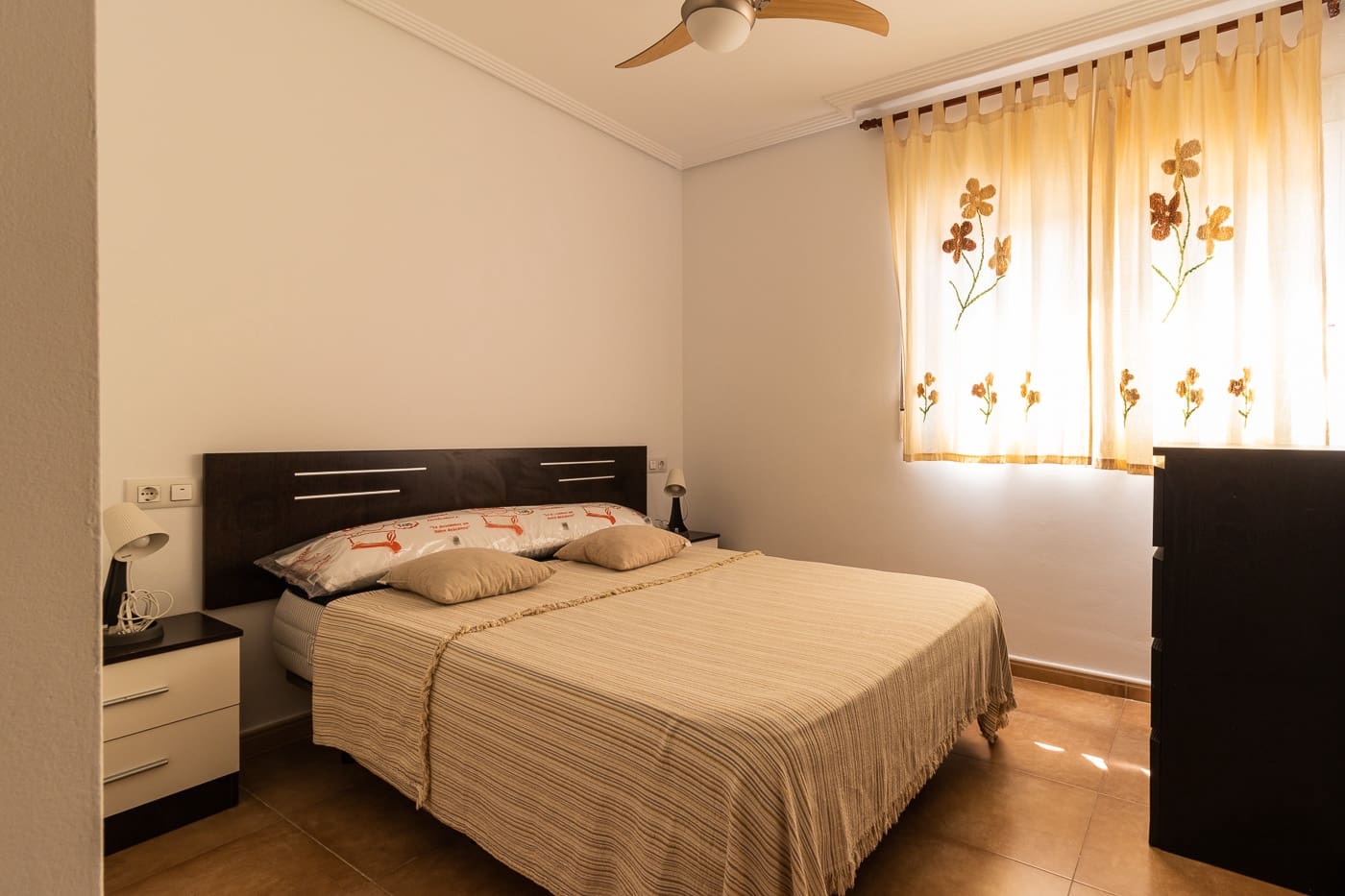 2 camera da letto Appartamento in vendita in Mula con garage - 125.000 € (Rif: 9998149)