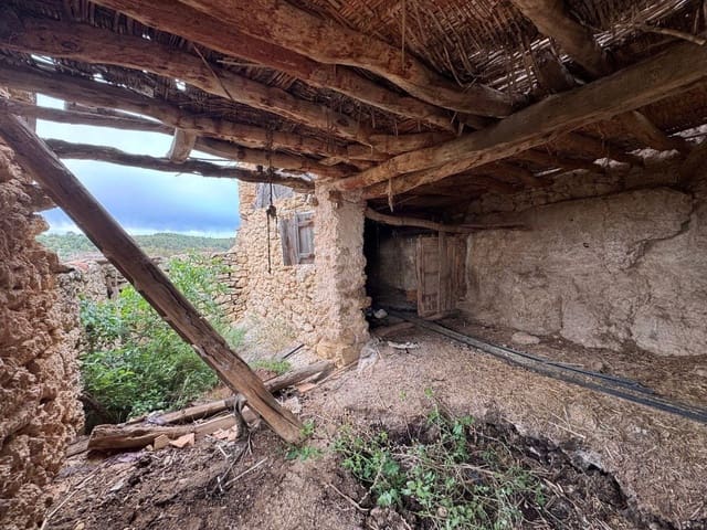 Finca/Maison de Campagne à vendre à Fórnoles - 13 000 € (Ref: 10124553)