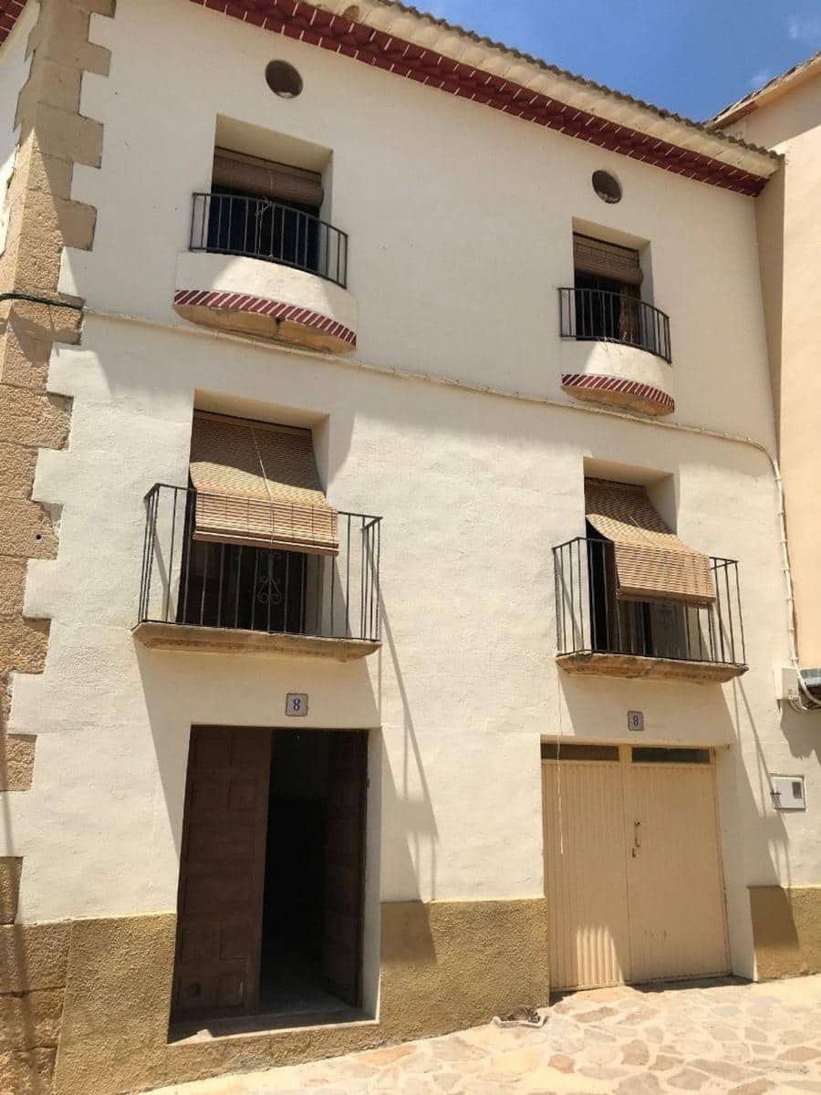 6 soveværelse Byhus til salg i La Canada de Verich med garage - € 135.000 (Ref: 10124554)