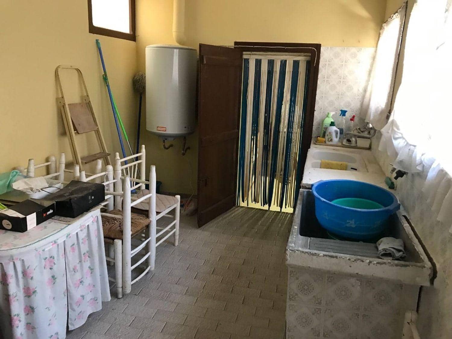 6 soveværelse Byhus til salg i La Canada de Verich med garage - € 135.000 (Ref: 10124554)