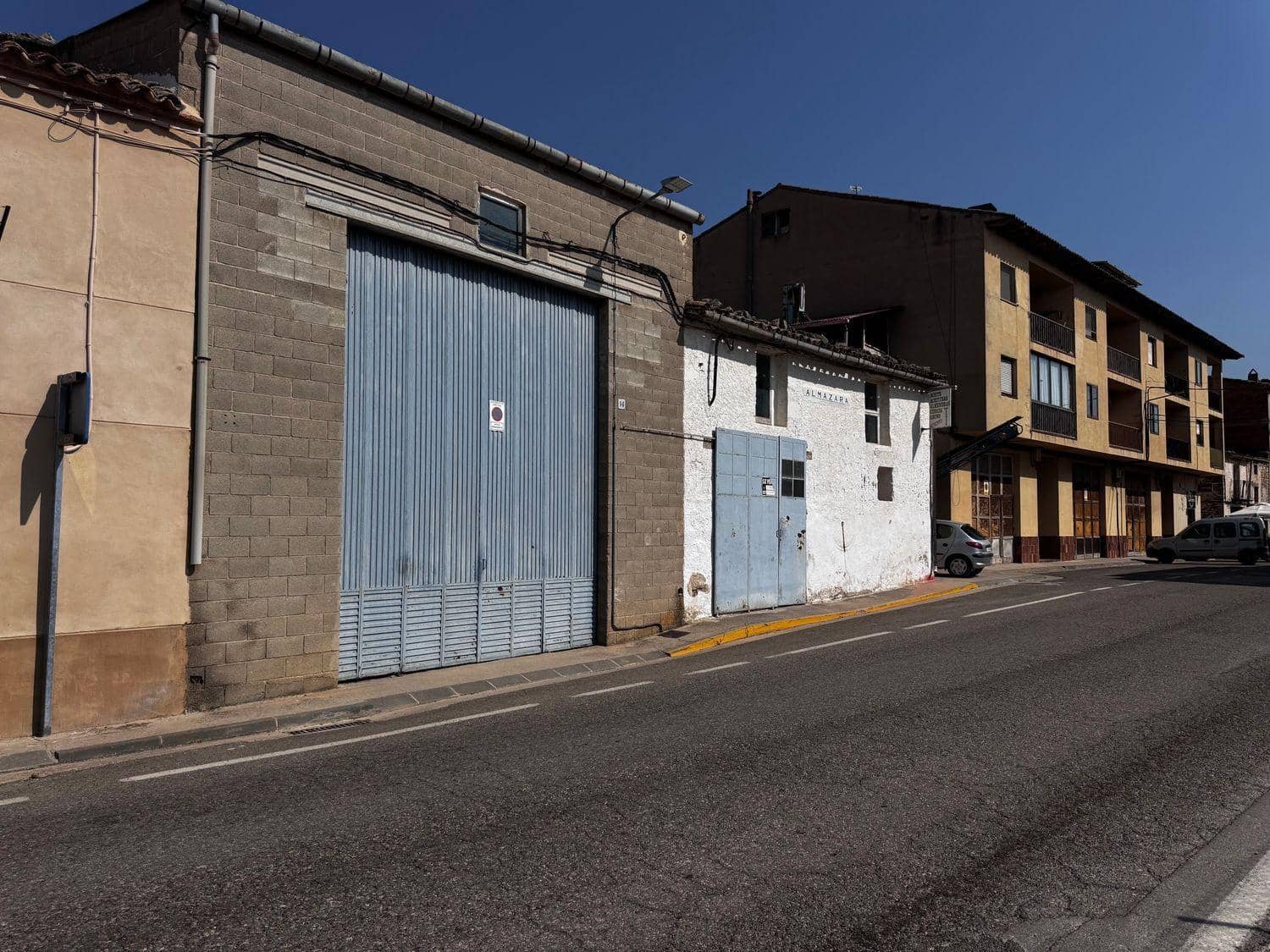 Kommersiell till salu i Cretas - 90 000 € (Ref: 10124561)