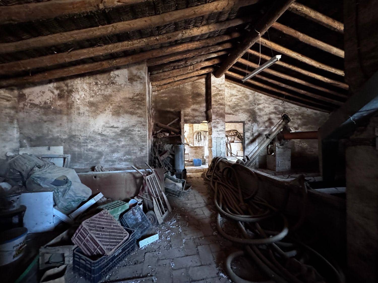 Kommersiell till salu i Cretas - 90 000 € (Ref: 10124561)