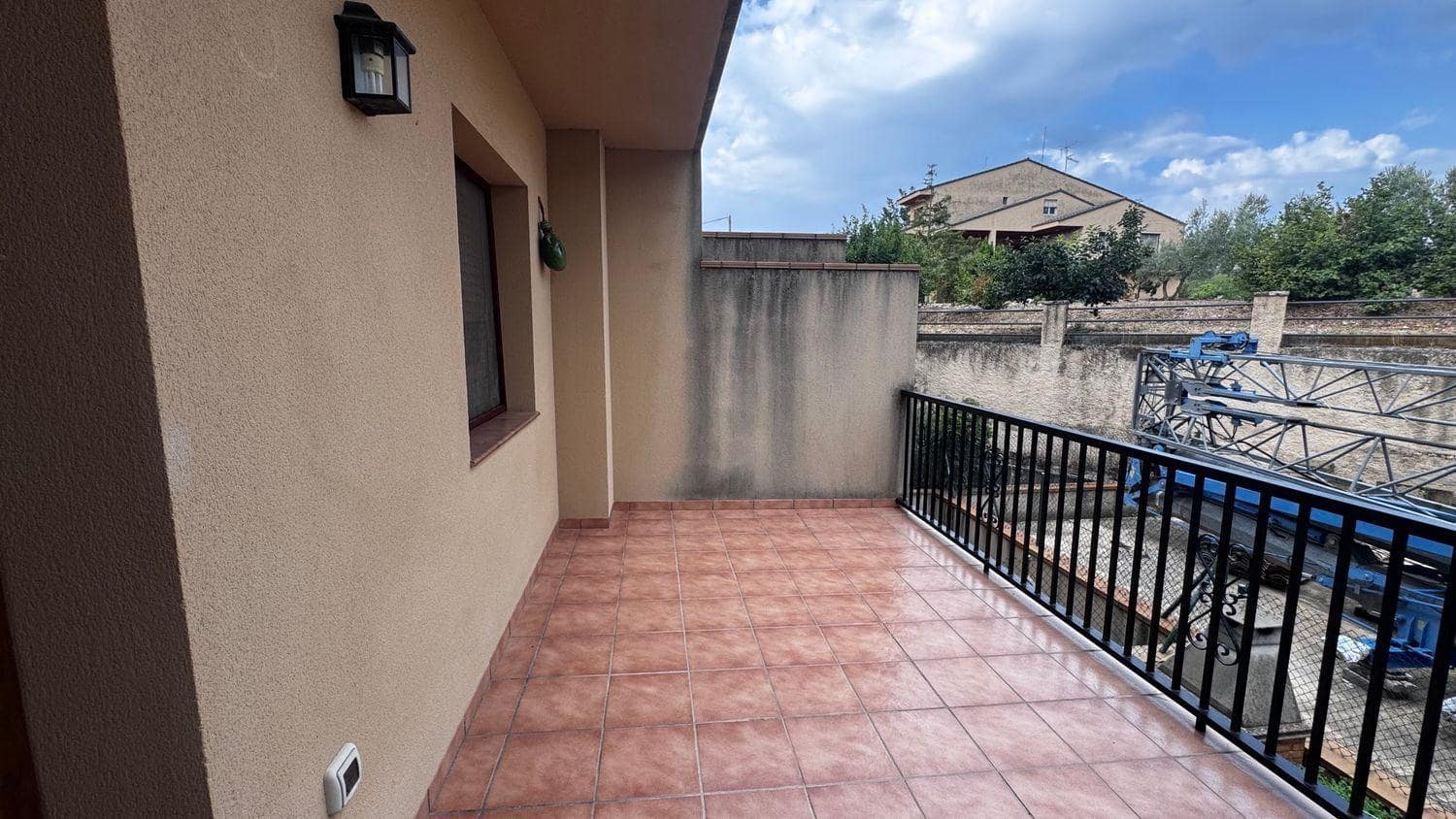 4 bedroom Terraced Villa for sale in Beceite with garage - € 245,000 (Ref: 10124567)