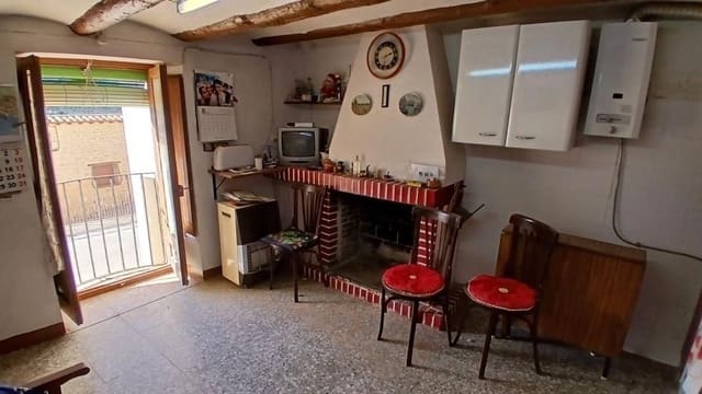 2 makuuhuone Omakotitalo myytävänä paikassa Cretas - 48 000 € (Ref: 10124569)