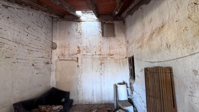 Maison de Ville à vendre à Valjunquera - 34 000 € (Ref: 10124570)