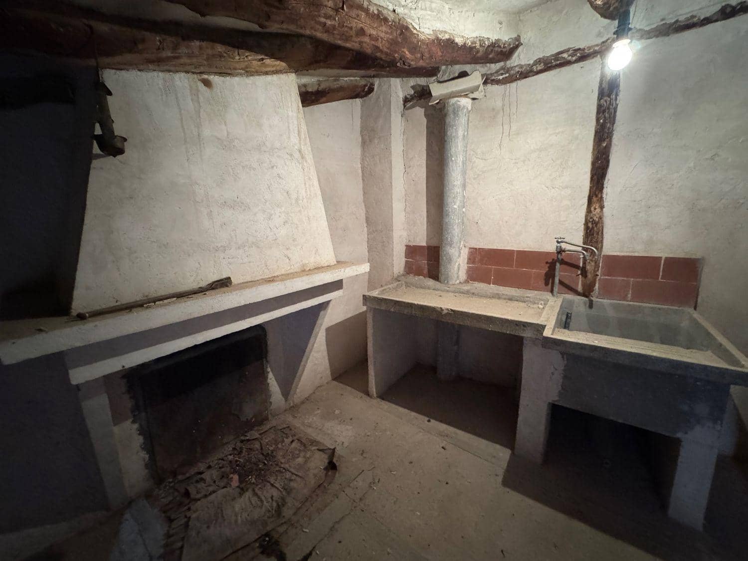 4 soveværelse Byhus til salg i Mas de las Matas med garage - € 40.000 (Ref: 10124571)