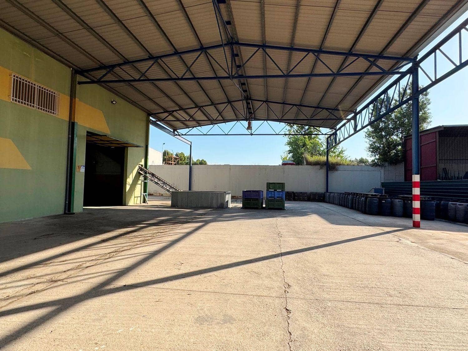 Gewerbe zu verkaufen in Alcaniz - 1.500.000 € (Ref: 10124572)