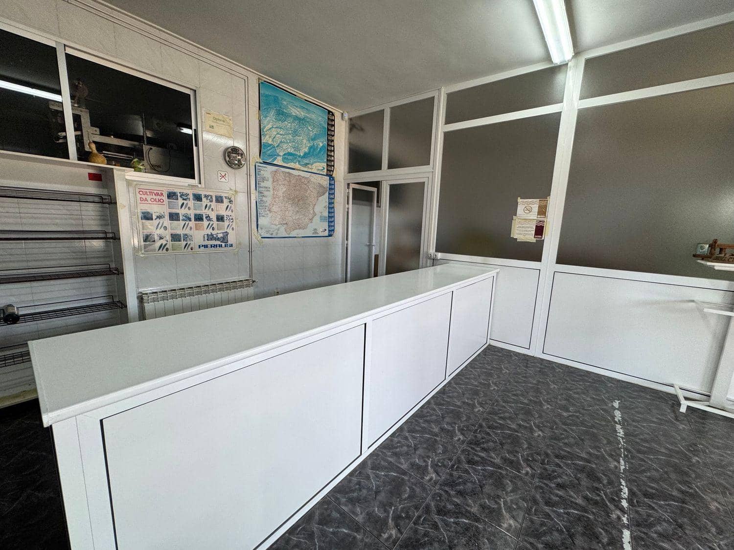 Gewerbe zu verkaufen in Alcaniz - 1.500.000 € (Ref: 10124572)