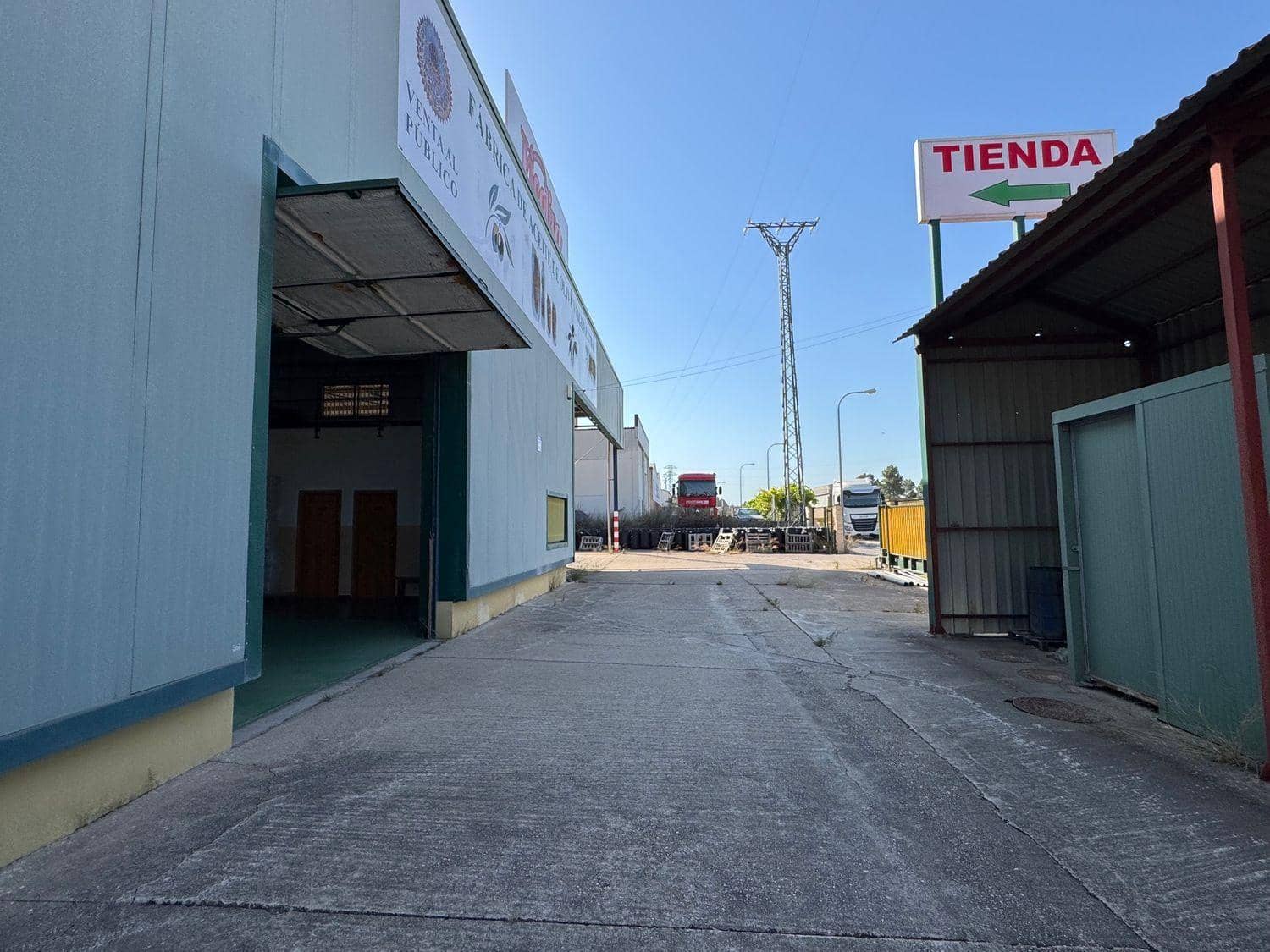 Gewerbe zu verkaufen in Alcaniz - 1.500.000 € (Ref: 10124572)