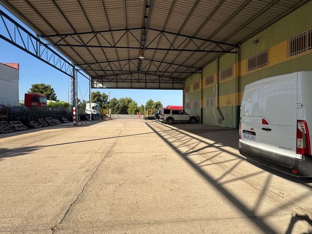 Gewerbe zu verkaufen in Alcañiz - 1.500.000 € (Ref: 10124572)