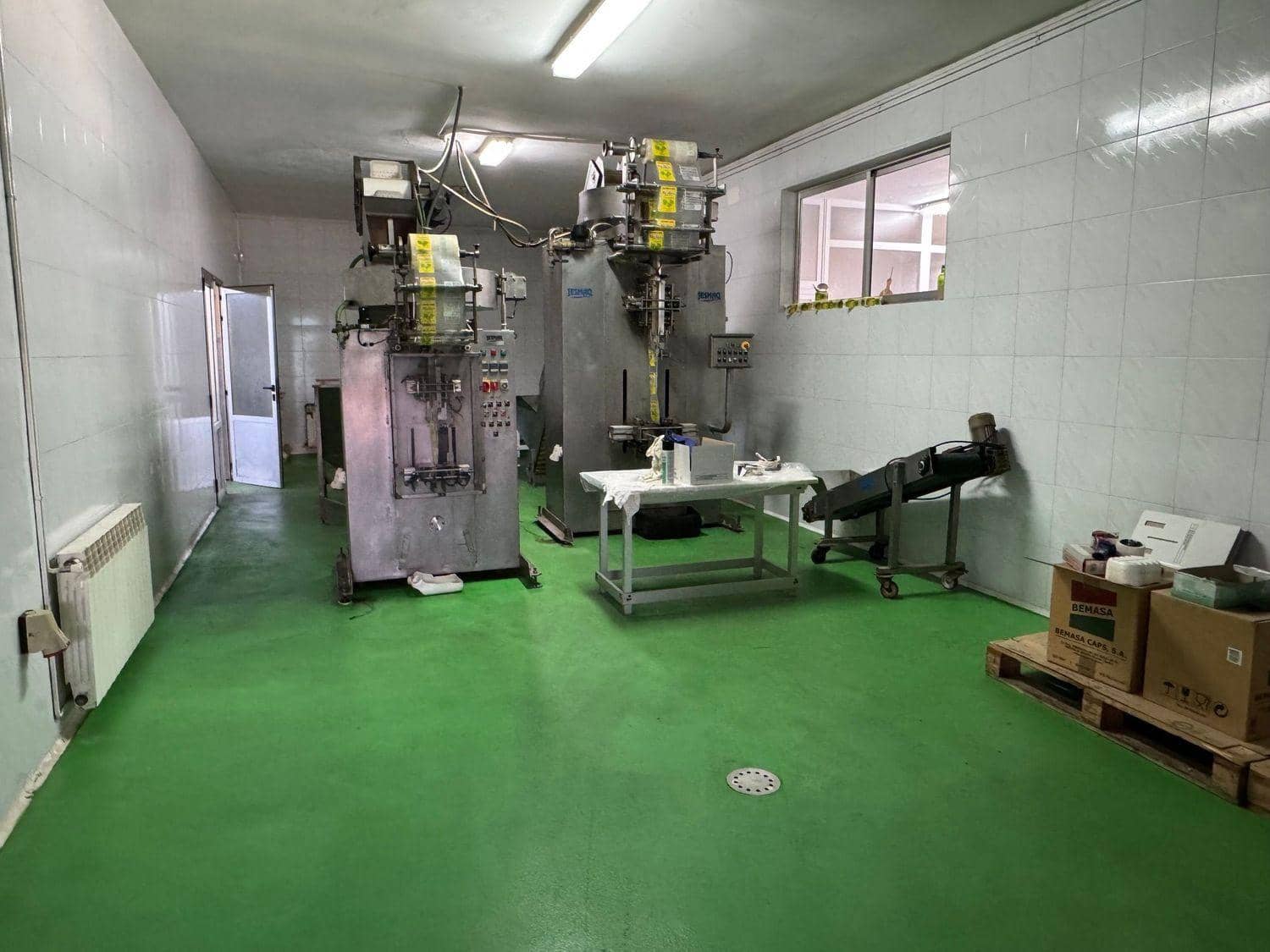 Gewerbe zu verkaufen in Alcaniz - 1.500.000 € (Ref: 10124572)