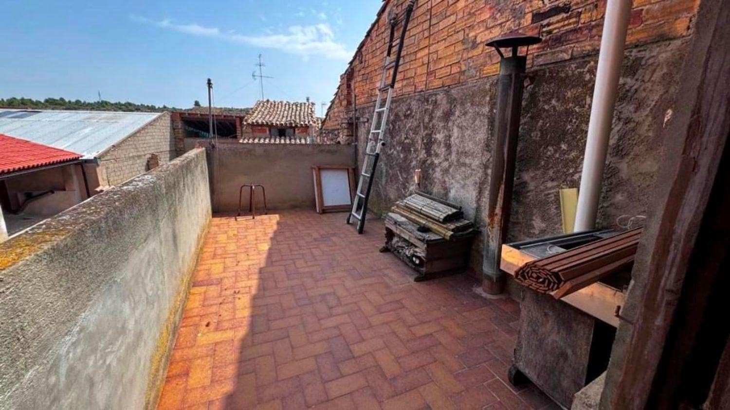 3 bedroom Townhouse for sale in Valjunquera - € 50,000 (Ref: 10124574)