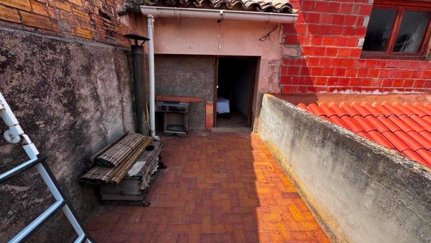 3 bedroom Townhouse for sale in Valjunquera - € 50,000 (Ref: 10124574)