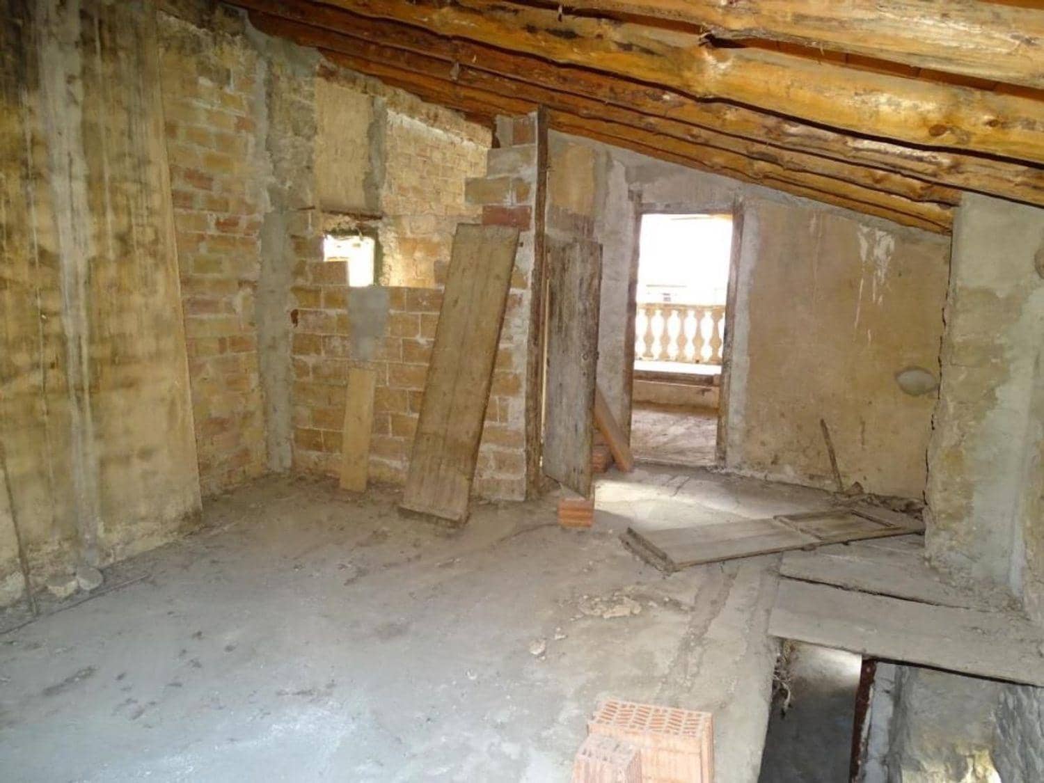 4 sovrum Hus till salu i Valderrobres - 58 000 € (Ref: 10124575)
