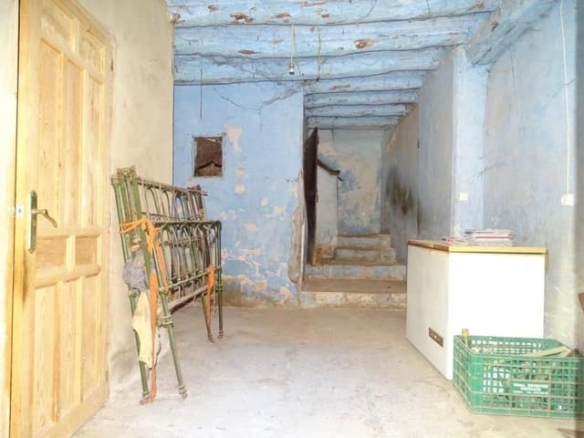 4 makuuhuone Omakotitalo myytävänä paikassa Valderrobres - 58 000 € (Ref: 10124575)