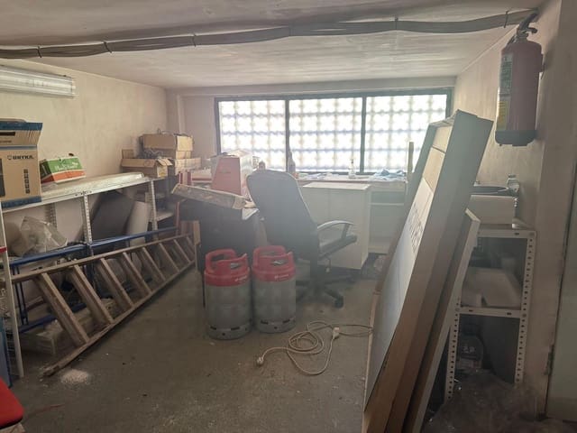 Gewerbe zu vermieten in Valderrobres - 1.250 € (Ref: 10124576)