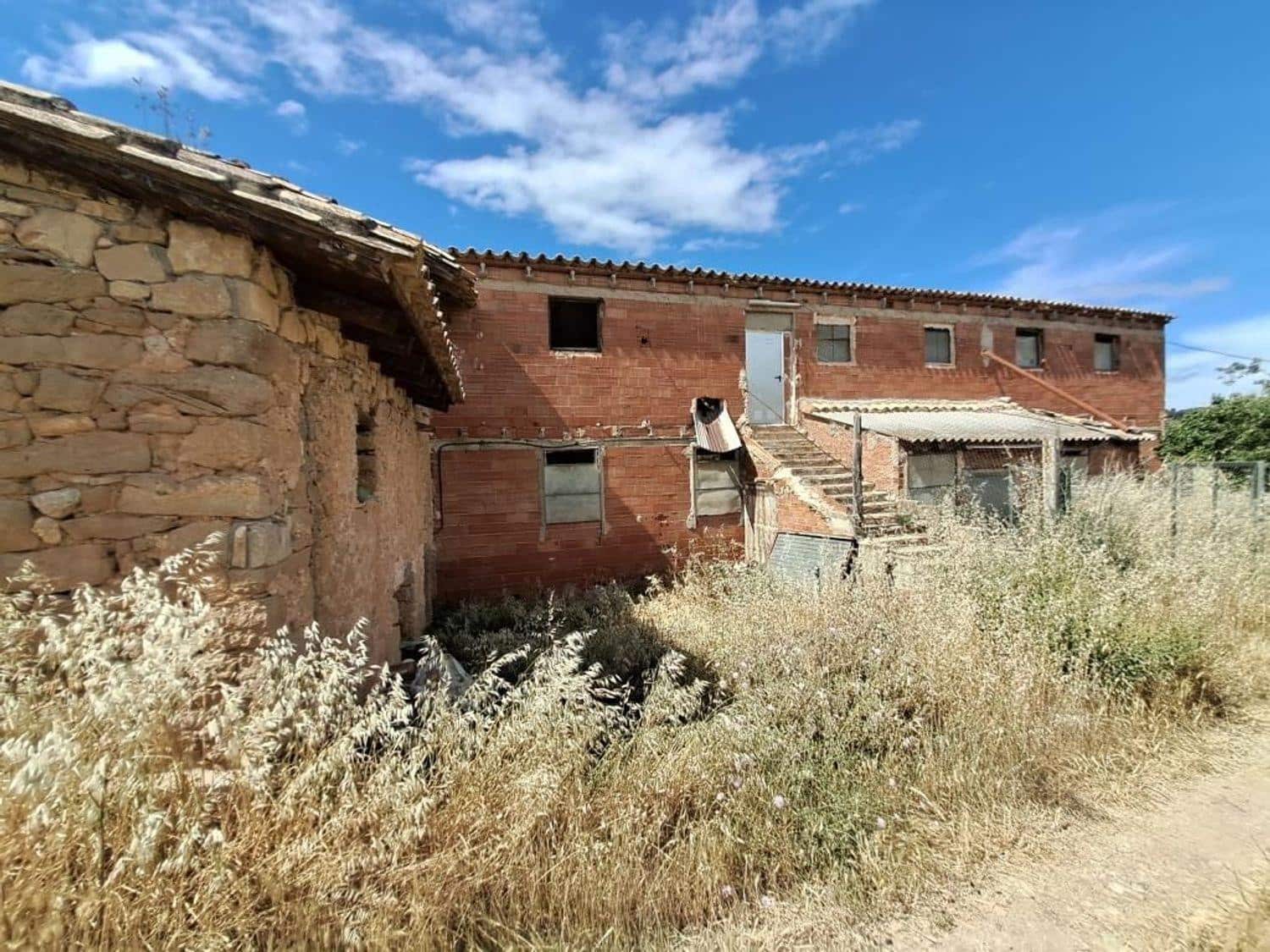 2 bedroom Finca/Country House for sale in Valderrobres - € 250,000 (Ref: 10124577)