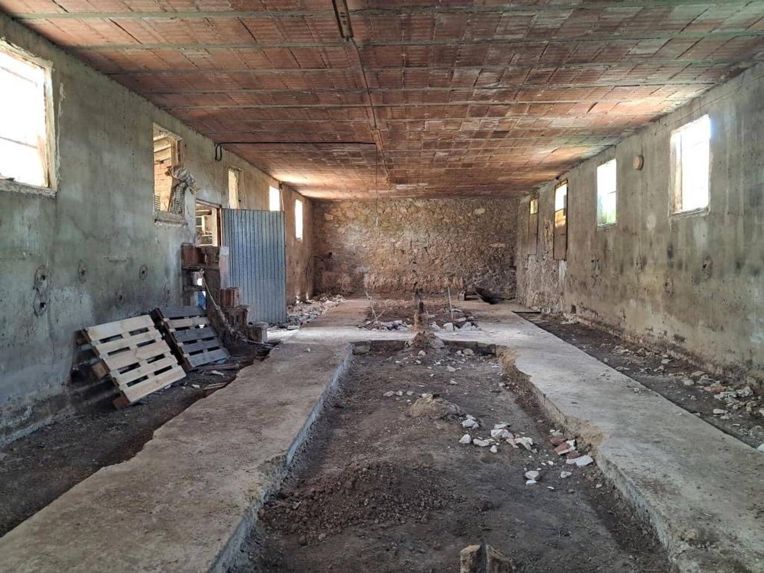 2 bedroom Finca/Country House for sale in Valderrobres - € 250,000 (Ref: 10124577)