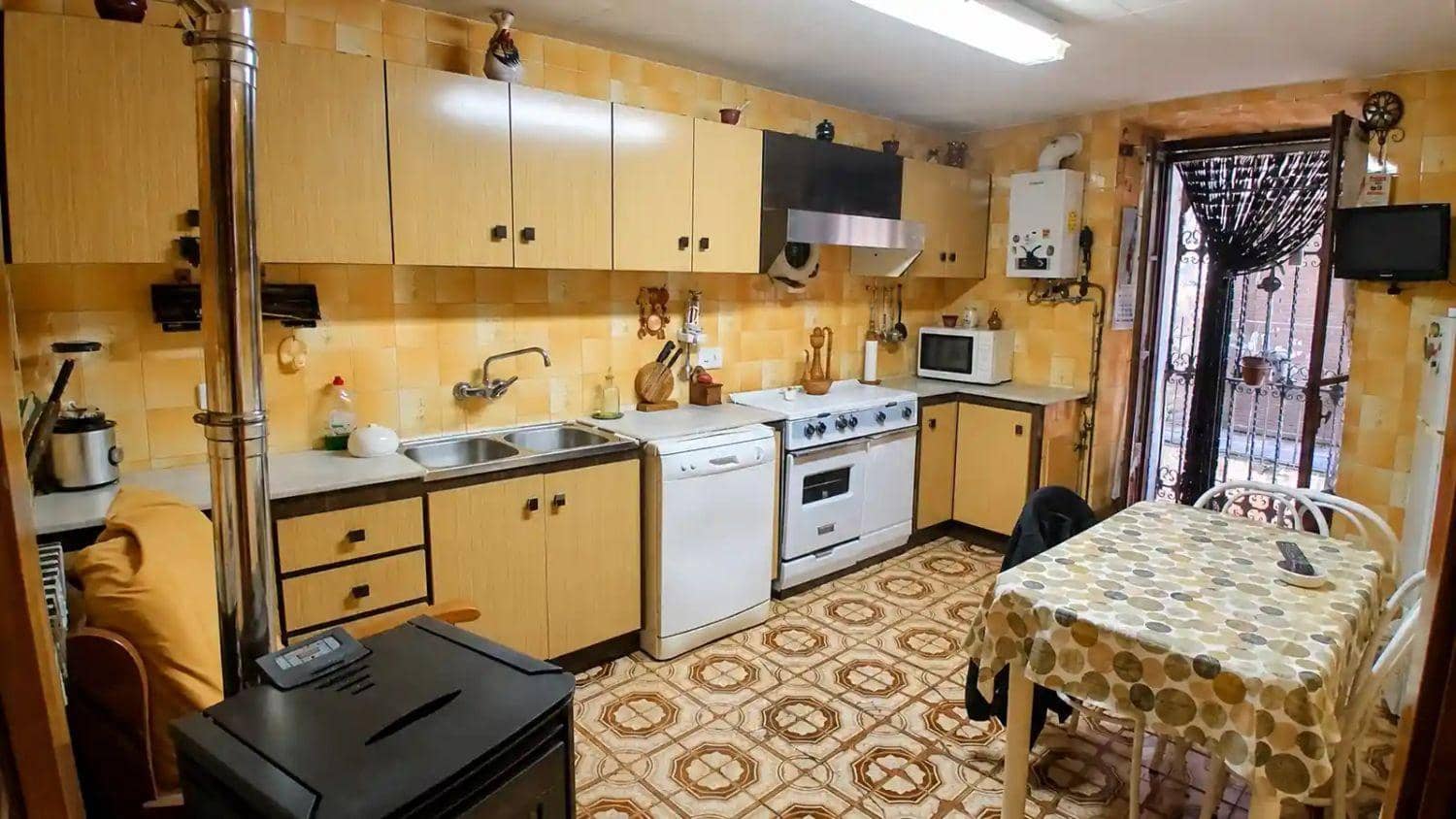 4 chambre Maison de Ville à vendre à Valderrobres - 180 000 € (Ref: 10124578)