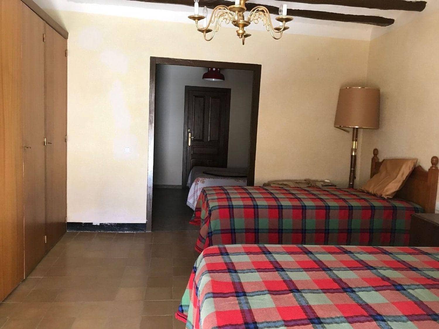 6 soveværelse Byhus til salg i La Canada de Verich med garage - € 135.000 (Ref: 10124580)