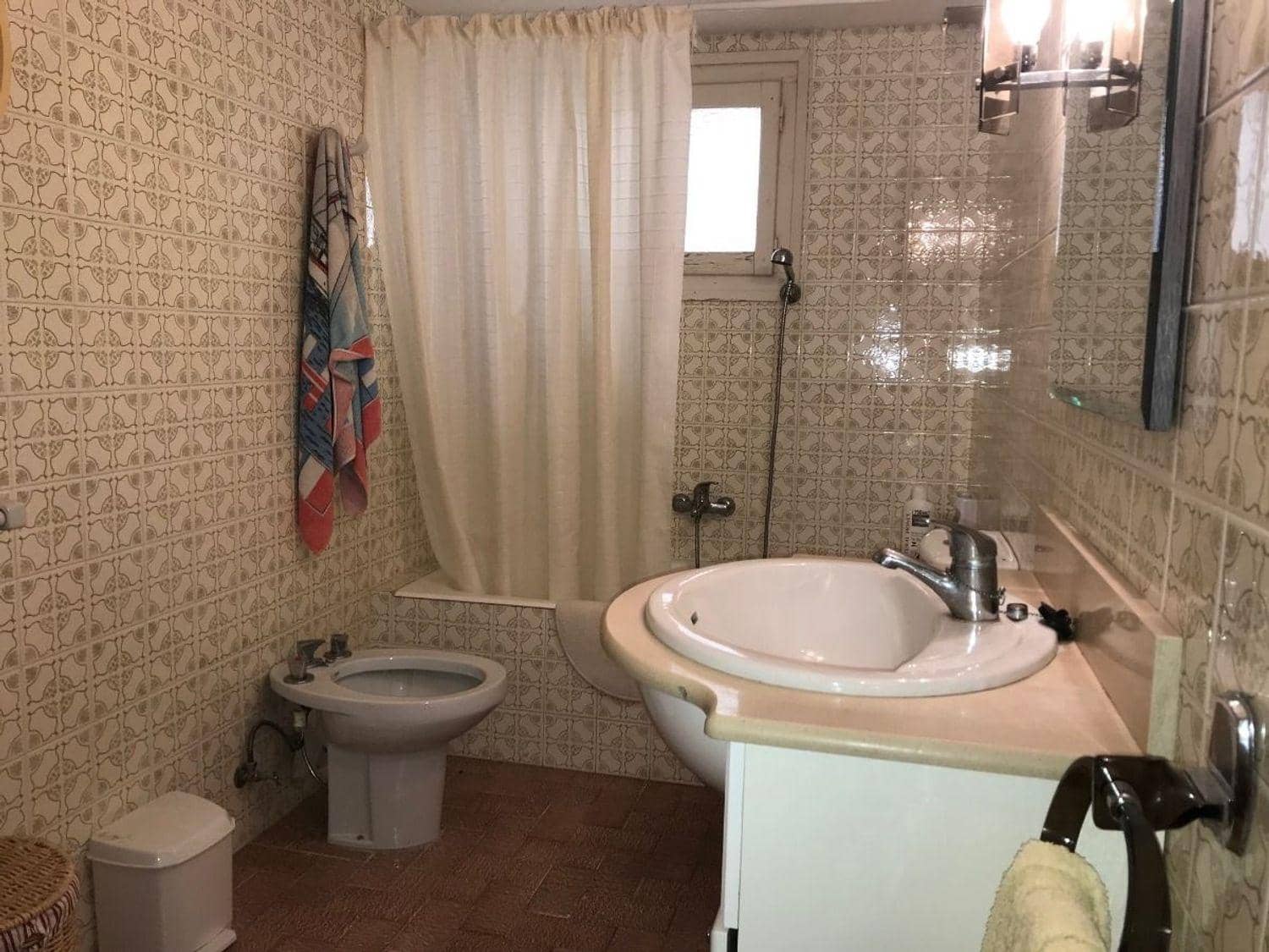 6 soveværelse Byhus til salg i La Canada de Verich med garage - € 135.000 (Ref: 10124580)