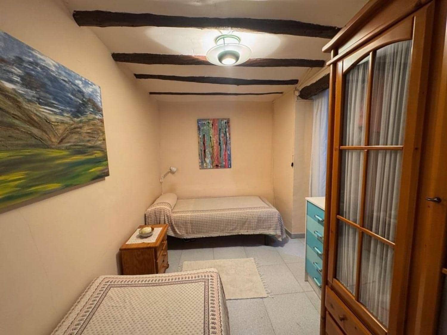 4 soverom Hus til salgs i Cretas med garasje - € 298 000 (Ref: 10124586)