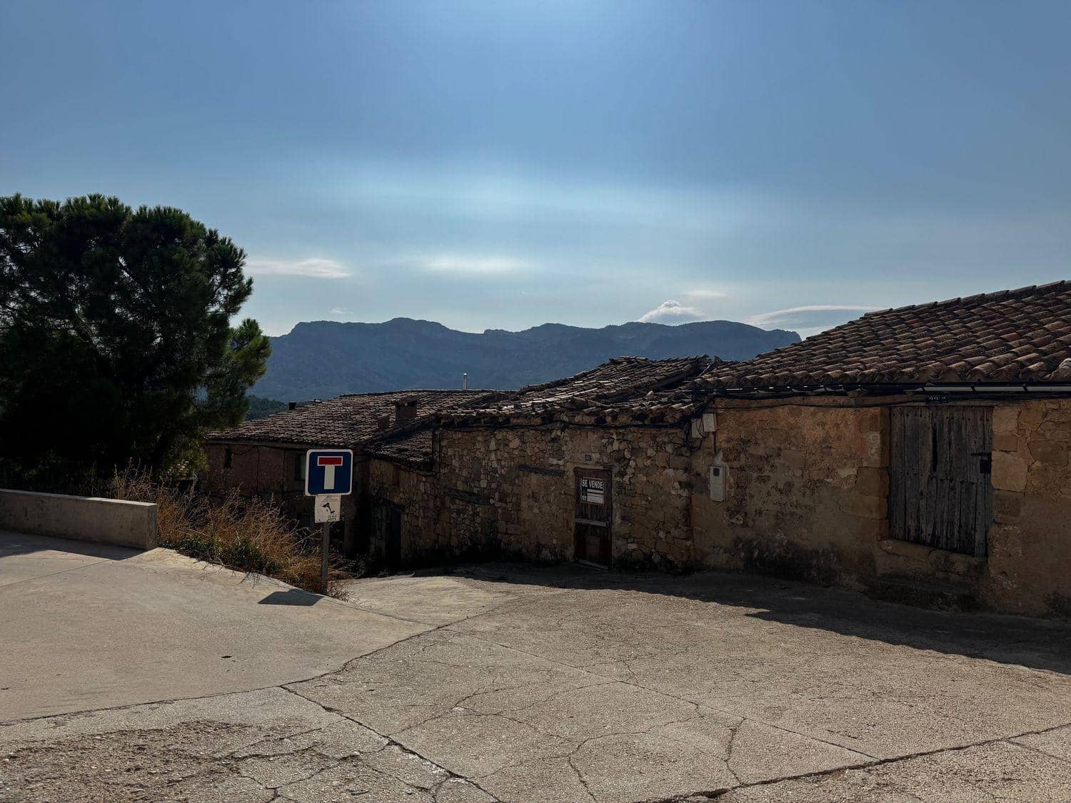 Villa for sale in Horta de Sant Joan with garage - € 48,000 (Ref: 10124590)