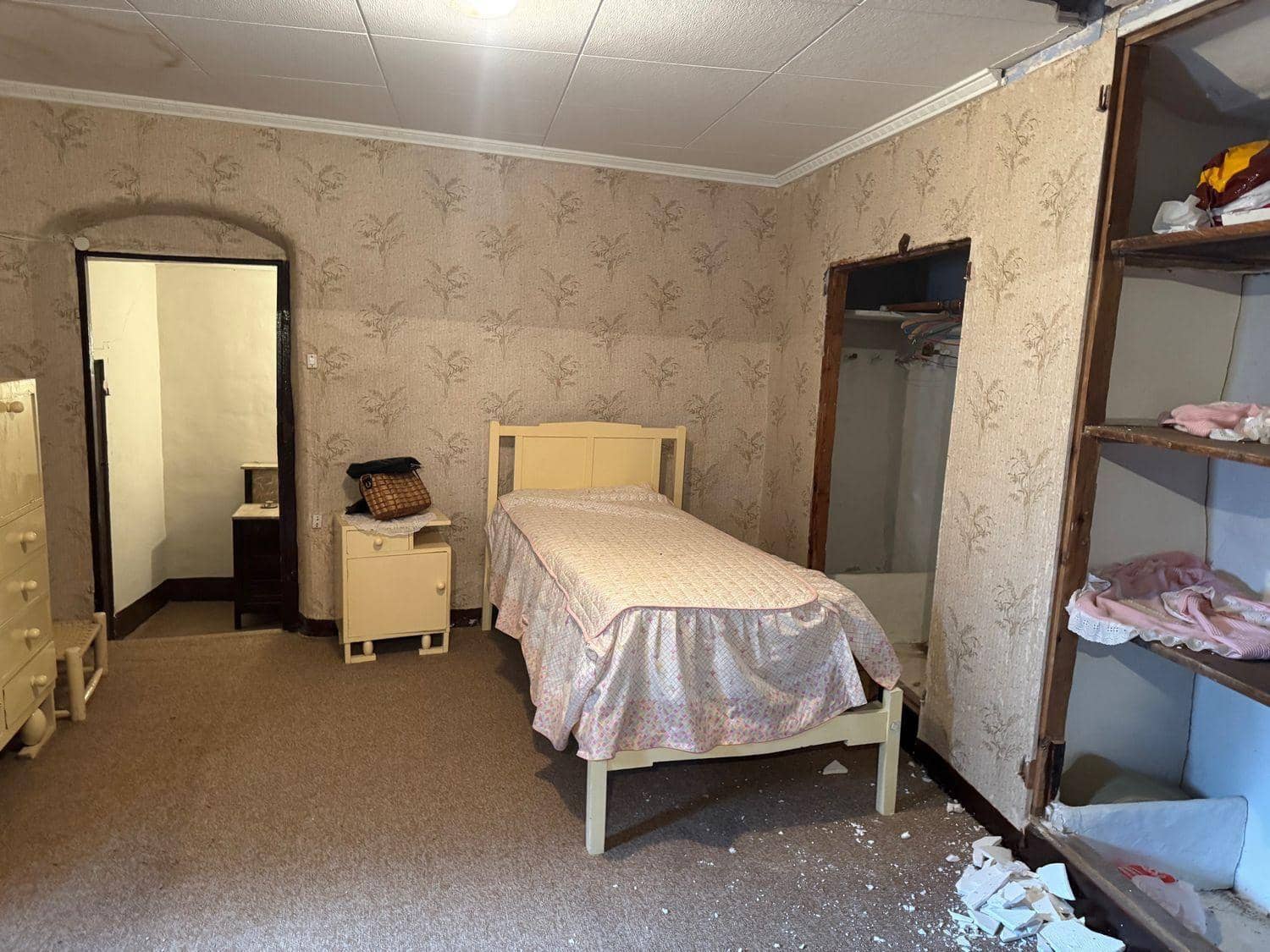 Byhus til salg i Rafales - € 245.000 (Ref: 10124596)