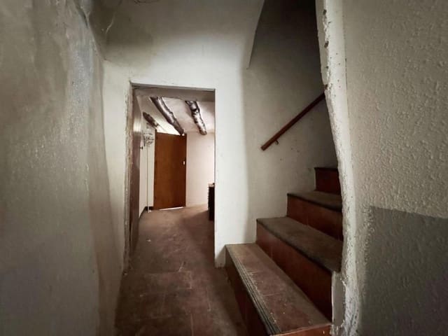 Byhus til salg i Fórnoles - € 55.000 (Ref: 10124601)