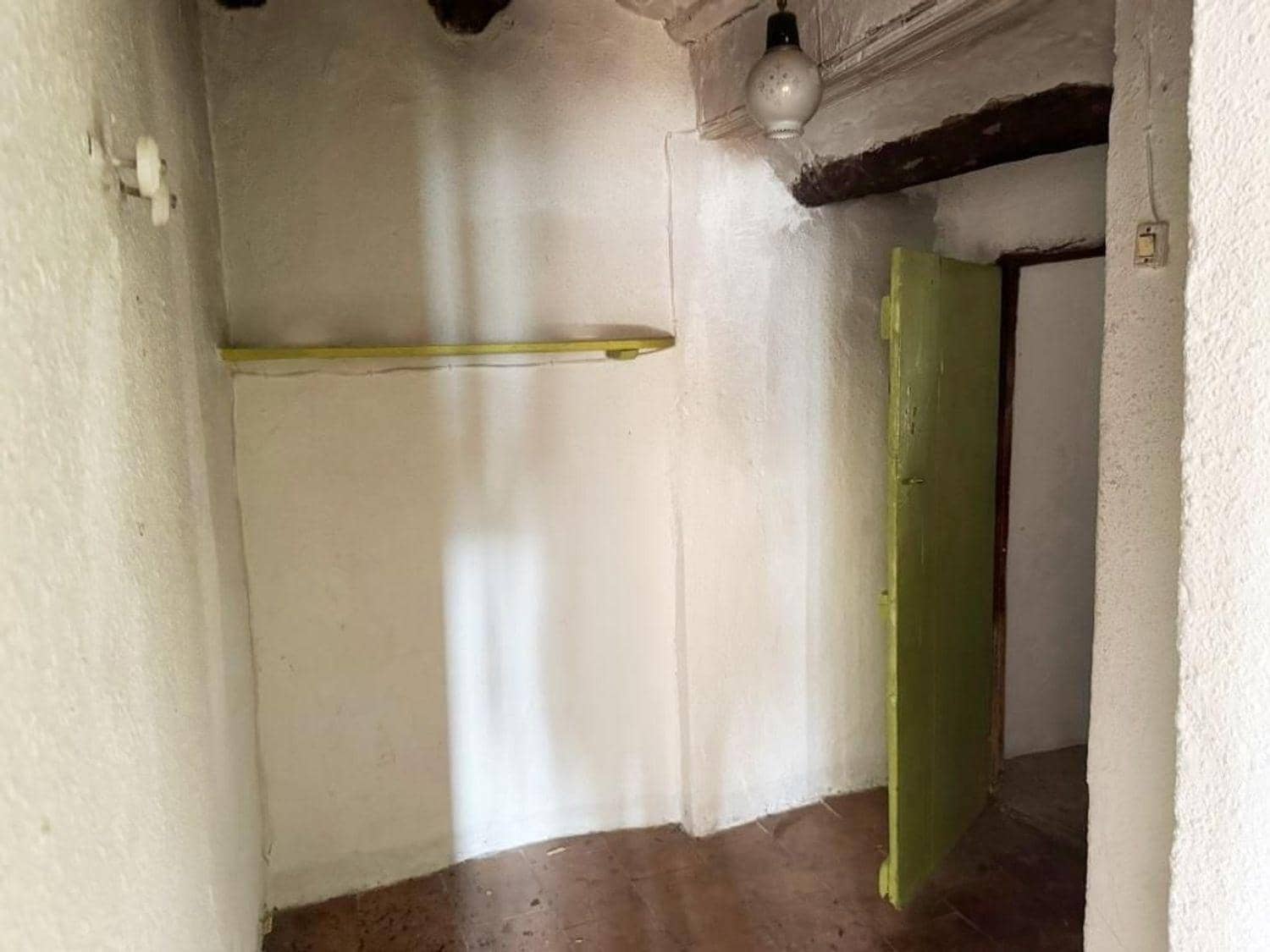 Byhus til salg i Fornoles - € 55.000 (Ref: 10124601)