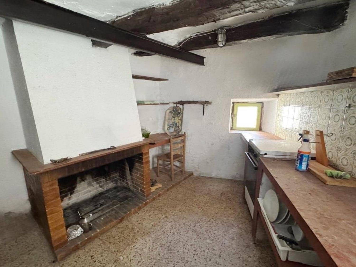 Byhus til salg i Fornoles - € 55.000 (Ref: 10124601)