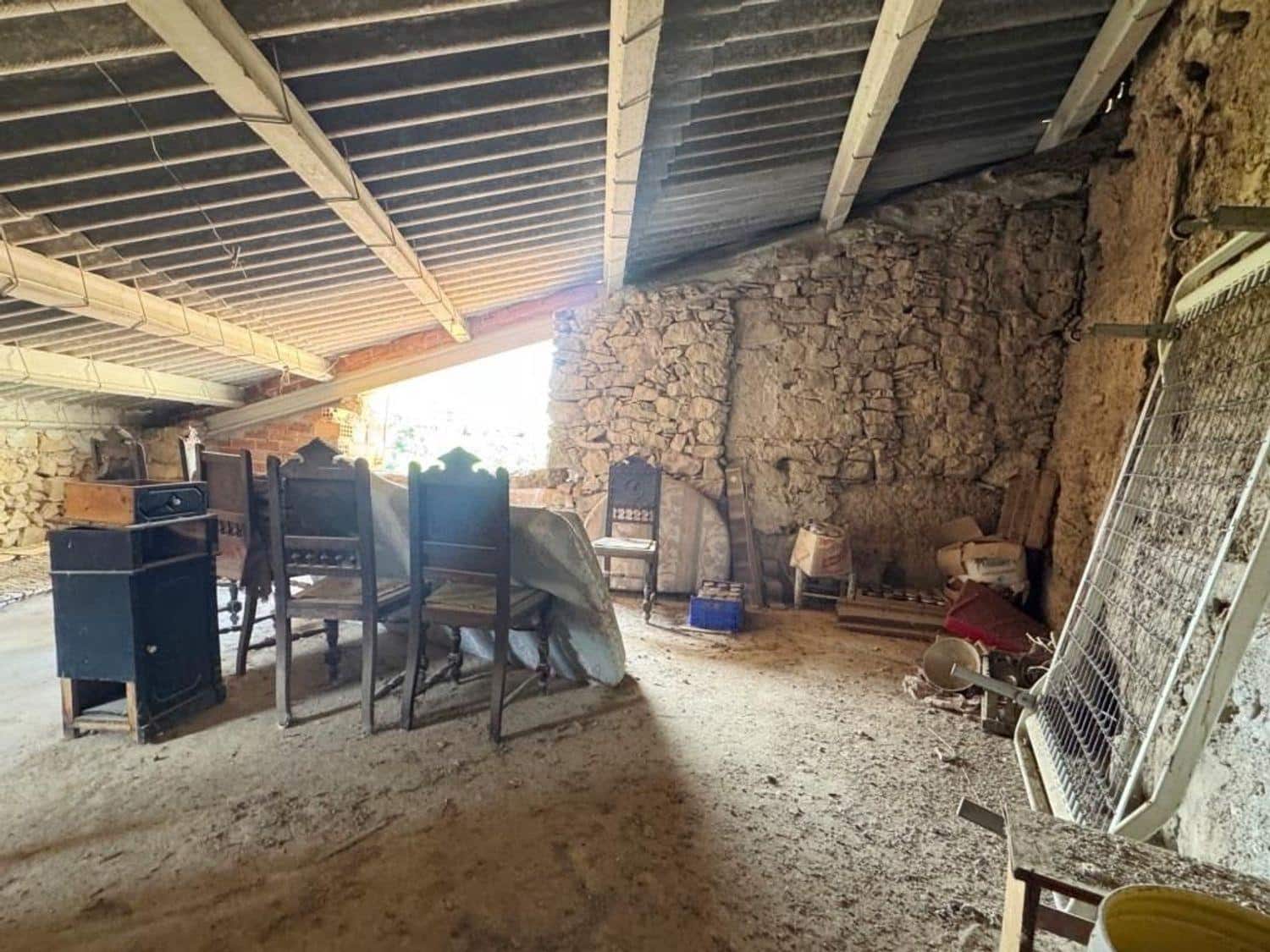 Byhus til salg i Fornoles - € 55.000 (Ref: 10124601)