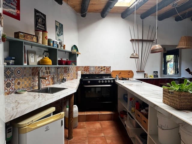 6 bedroom Finca/Country House for sale in Lledó with pool - € 425,000 (Ref: 10124606)