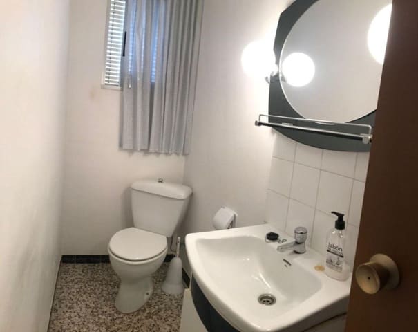 4 quarto Casa em Banda para venda em Valdeltormo - 75 000 € (Ref: 10124607)