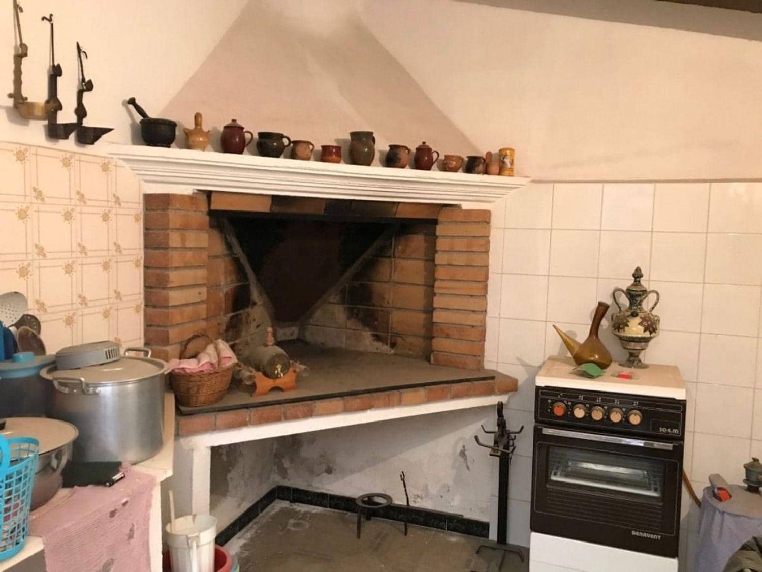 4 quarto Casa em Banda para venda em Valdeltormo - 75 000 € (Ref: 10124607)