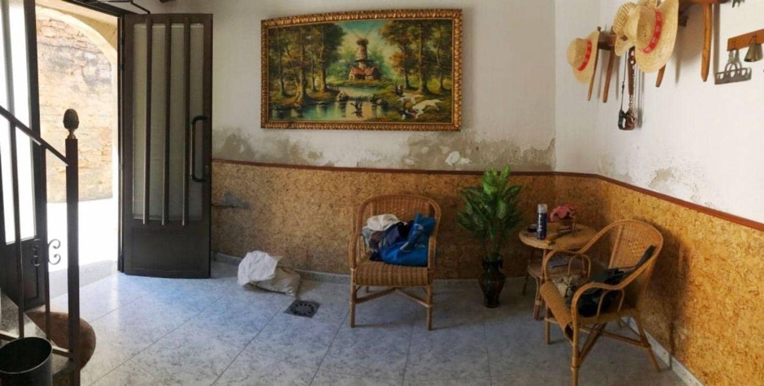 4 quarto Casa em Banda para venda em Valdeltormo - 75 000 € (Ref: 10124607)