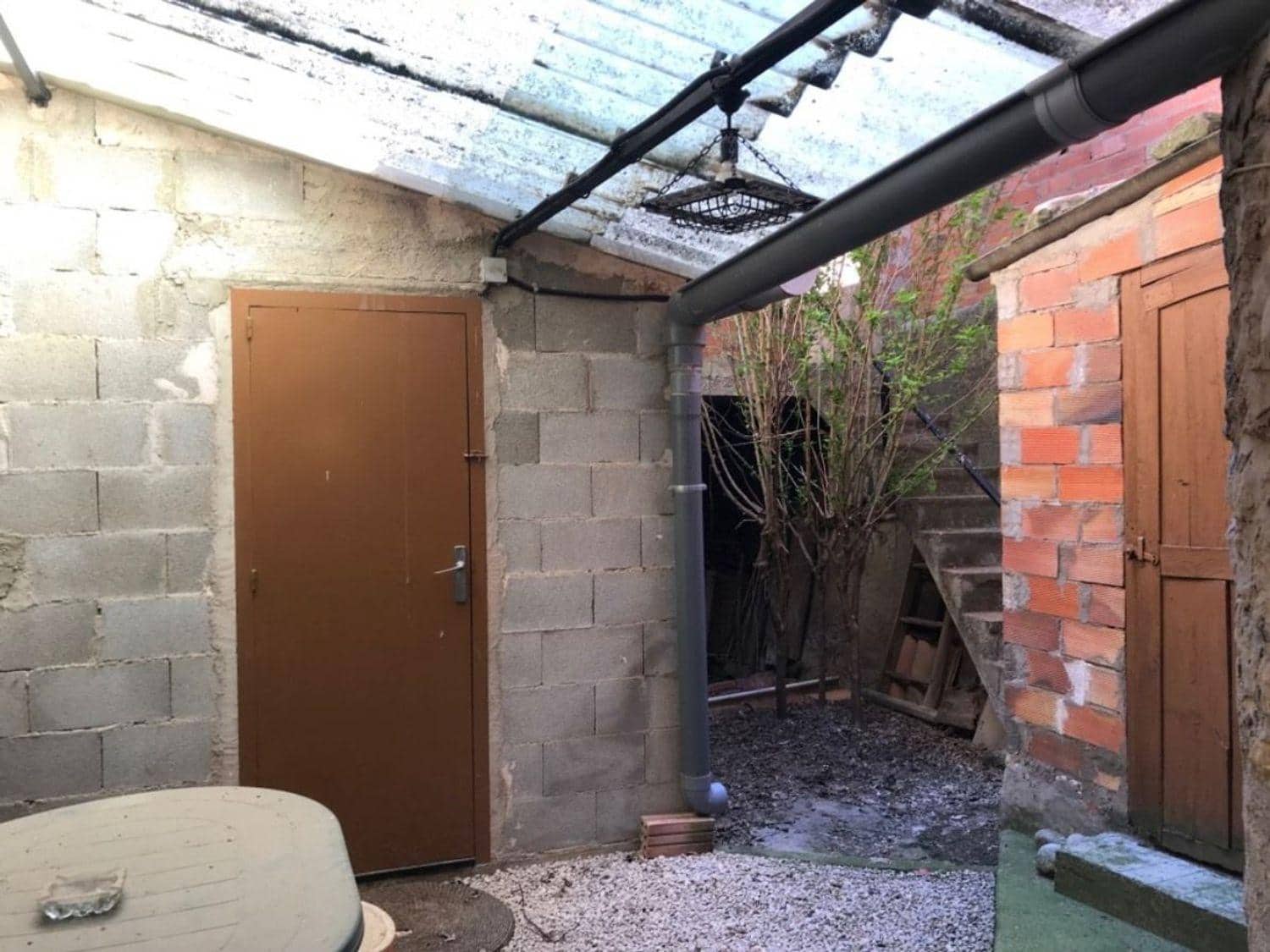 4 quarto Casa em Banda para venda em Valdeltormo - 75 000 € (Ref: 10124607)