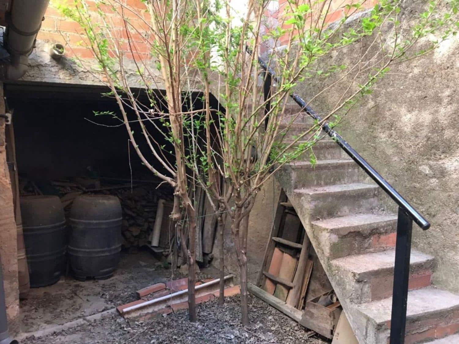 4 quarto Casa em Banda para venda em Valdeltormo - 75 000 € (Ref: 10124607)