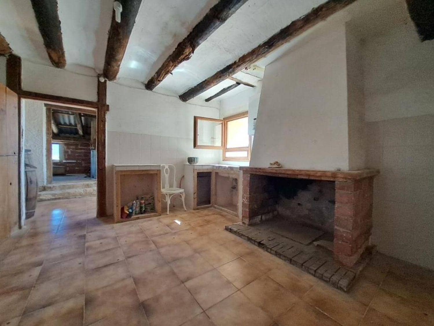 4 bedroom Finca/Country House for sale in Valderrobres - € 336,000 (Ref: 10124610)