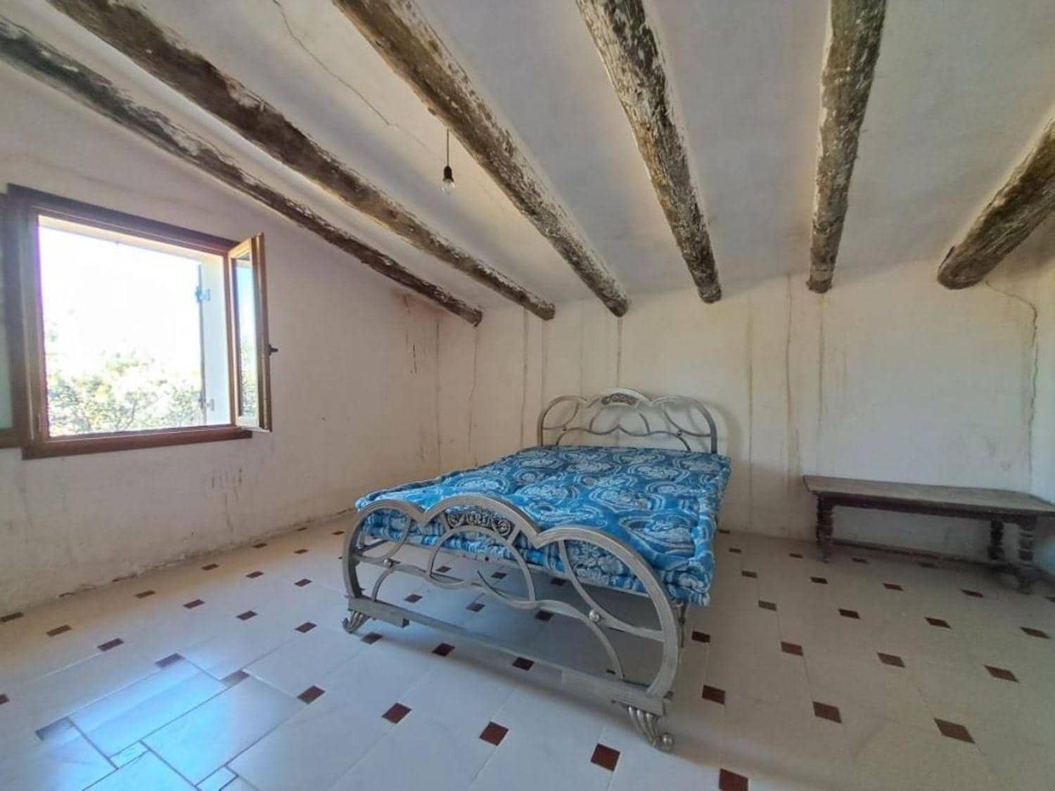 4 bedroom Finca/Country House for sale in Valderrobres - € 336,000 (Ref: 10124610)